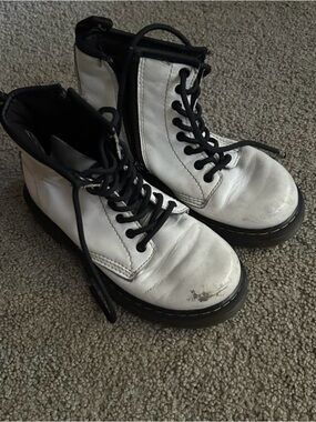White Dr. Martens kids boots size US 13